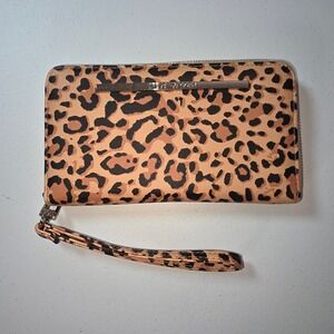 Steve Madden Leopard Print Zip Around Wristlet Wallet Clutch